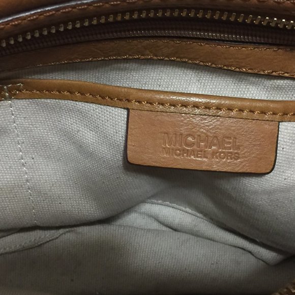 MICHAEL KORS VINTAGE SATCHEL - Picture 4 of 4